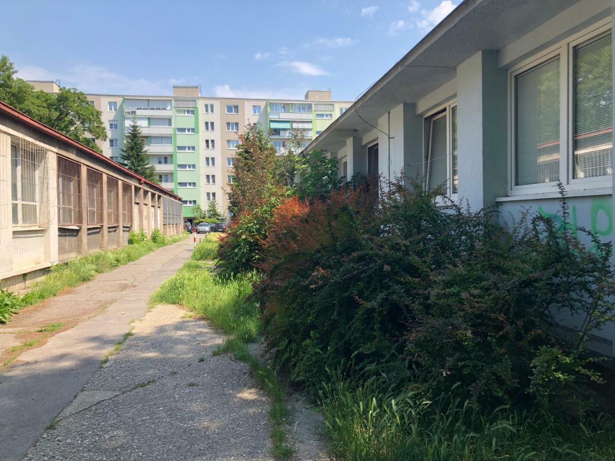 Moonstreet Apartments Bratislava Exterior photo